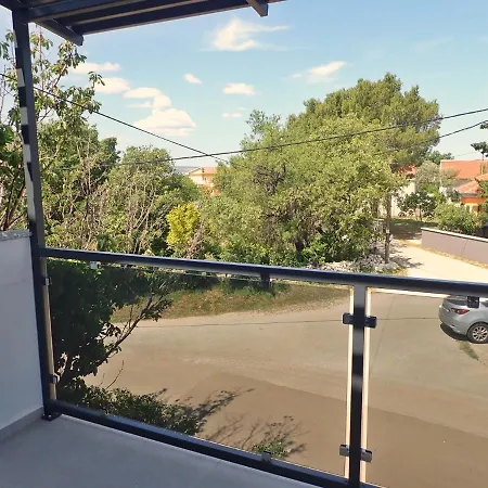 La Vista דירה סלינה